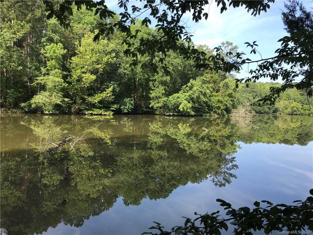 296 General Sumter Drive - Photo 1