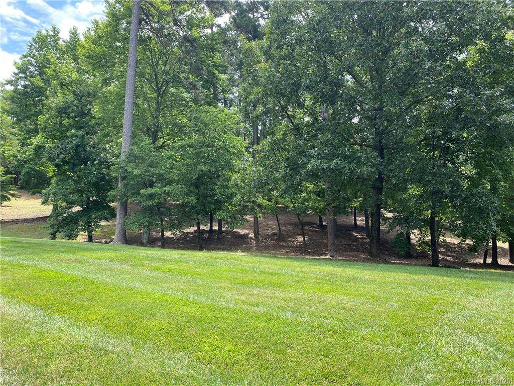 106 Stonebridge Drive - Photo 1