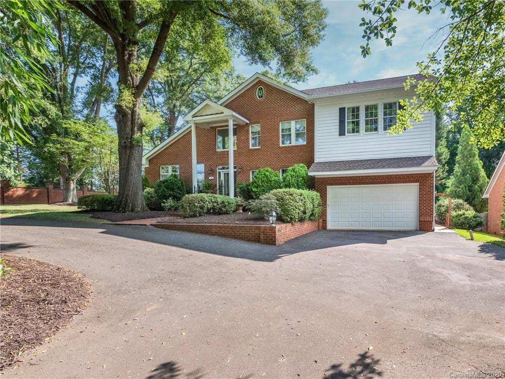 5200 Sardis Road - Photo 1