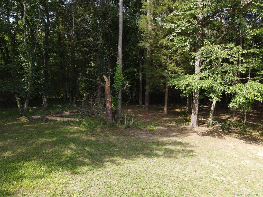 1942 Kendrick Circle - Photo 1