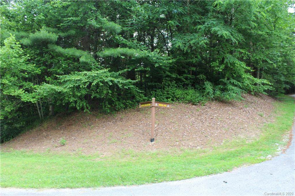 4 Dun Roamin Drive - Photo 1