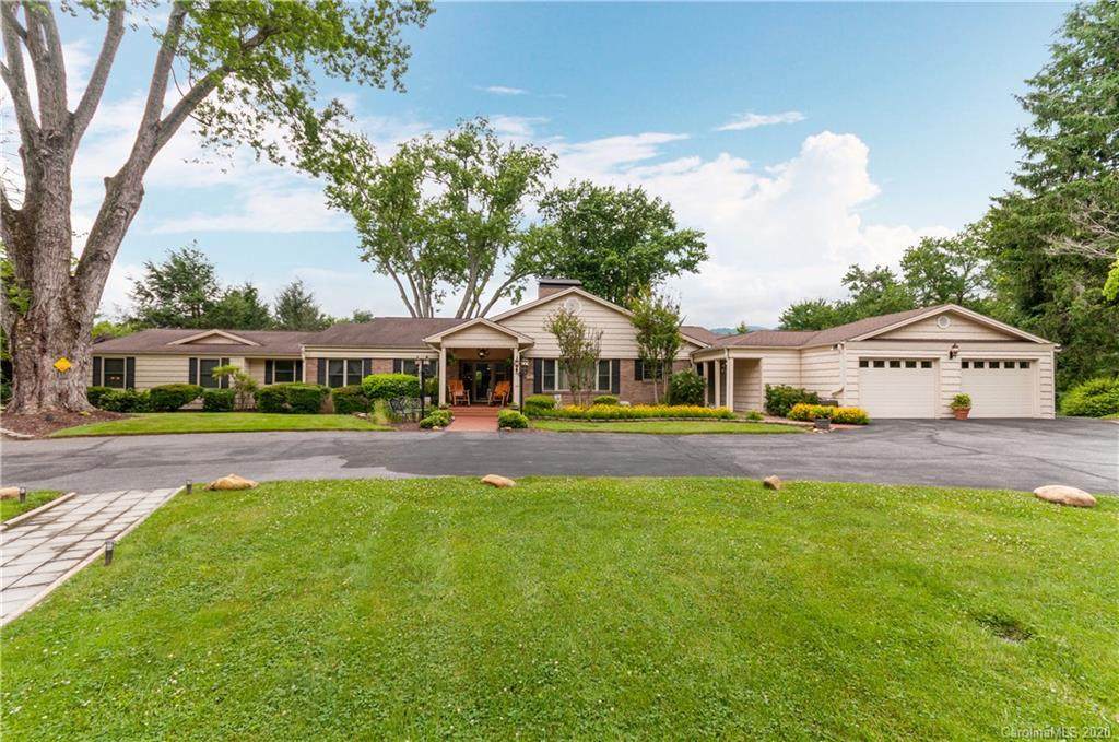 142 Country Club Drive - Photo 1