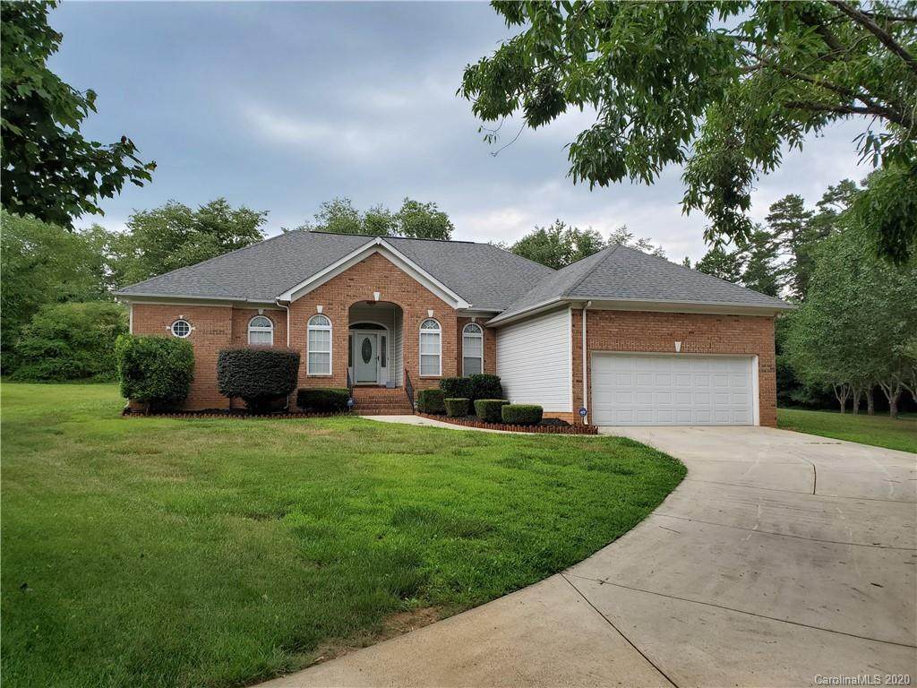 205 Horn Tassel Court - Photo 1