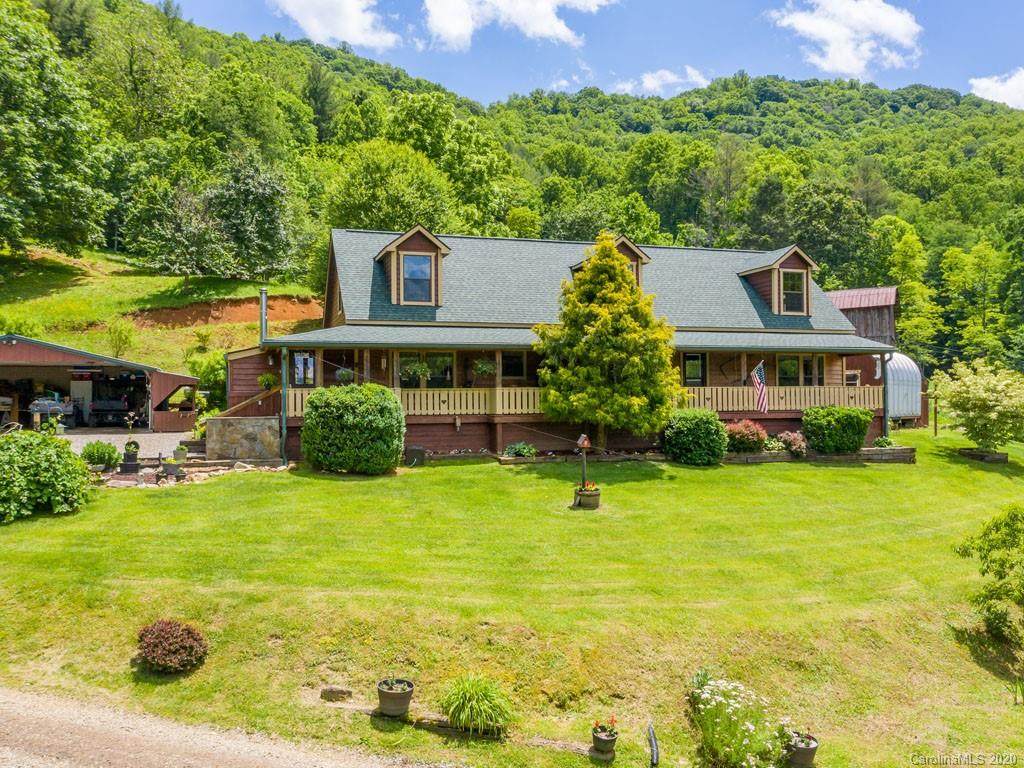 424 Wolf Mountain Road - Photo 1
