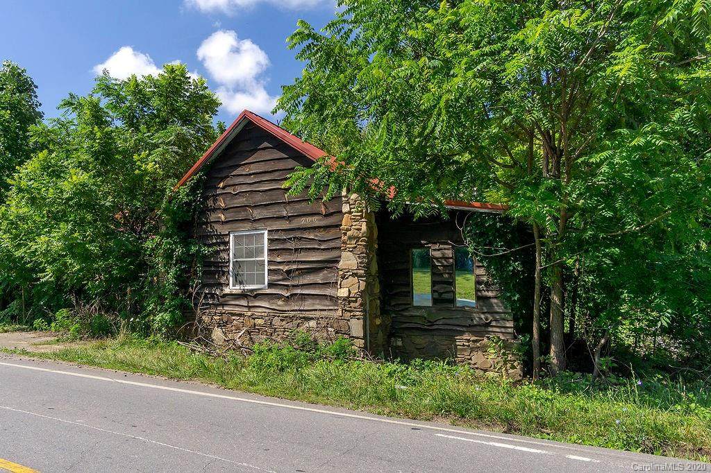 700 Emma Road - Photo 1