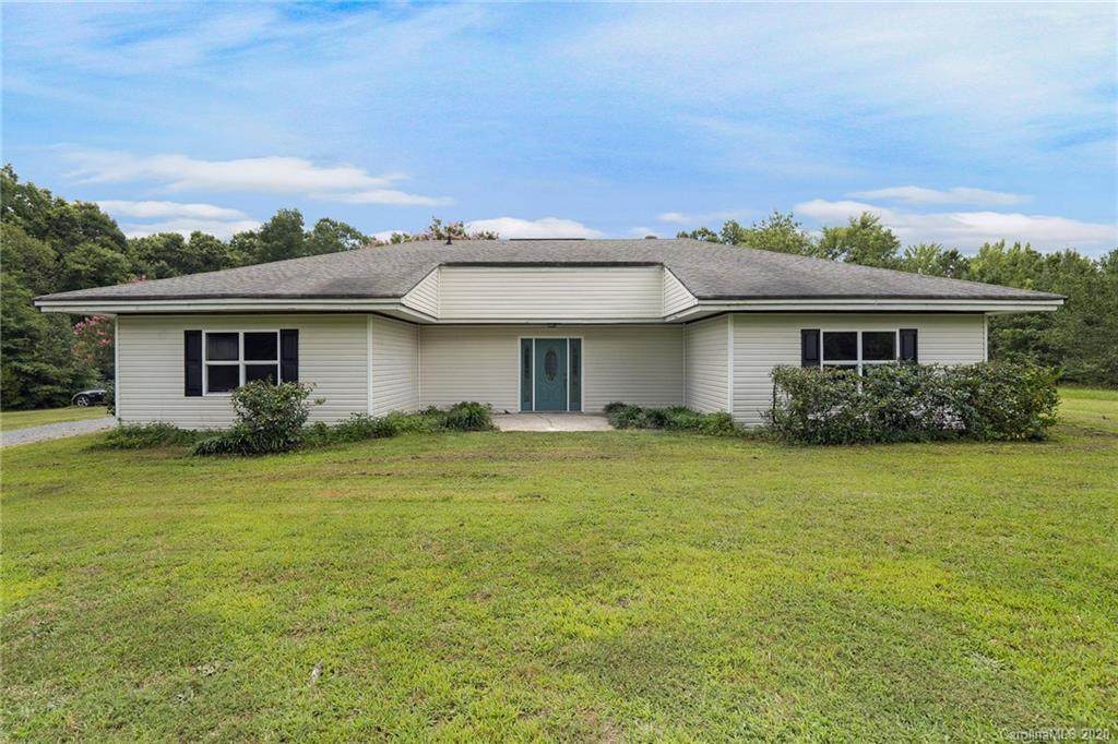 1115 Jamestowne Drive - Photo 1
