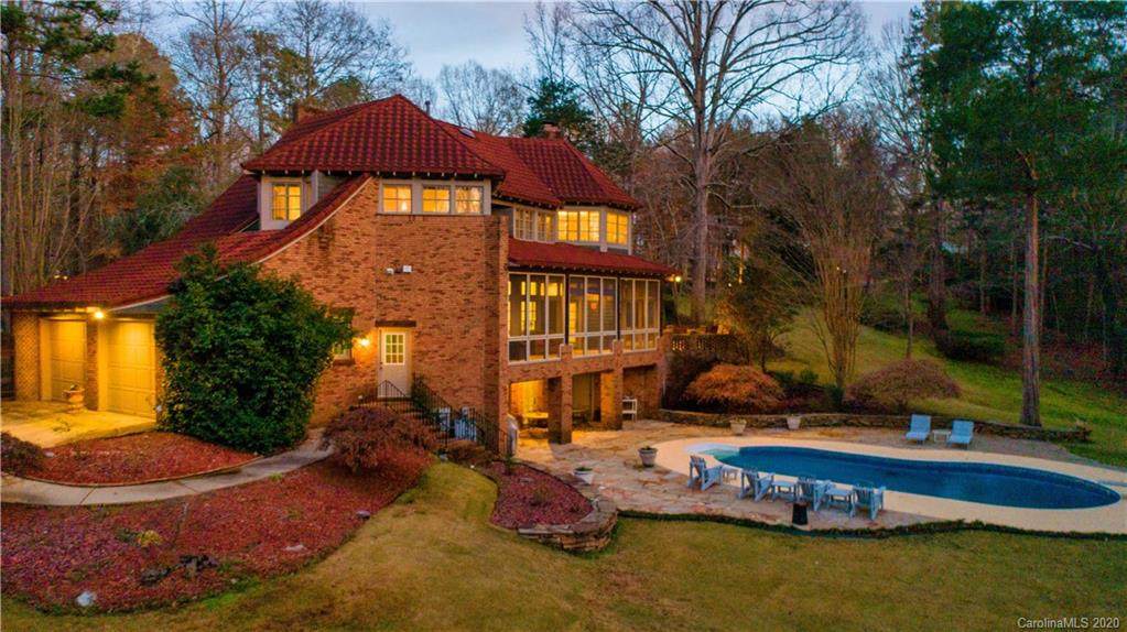 2177 Hayes Drive - Photo 1