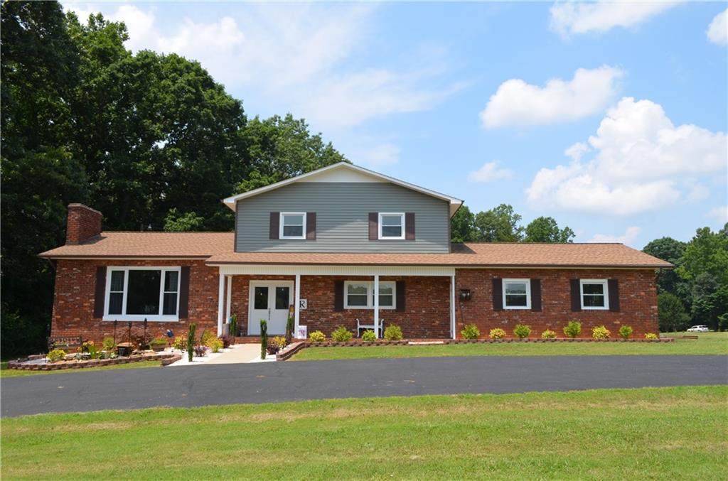801 Stony Point School Road - Photo 1