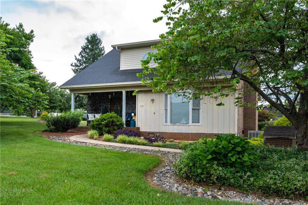 3680 Liledoun Road - Photo 1