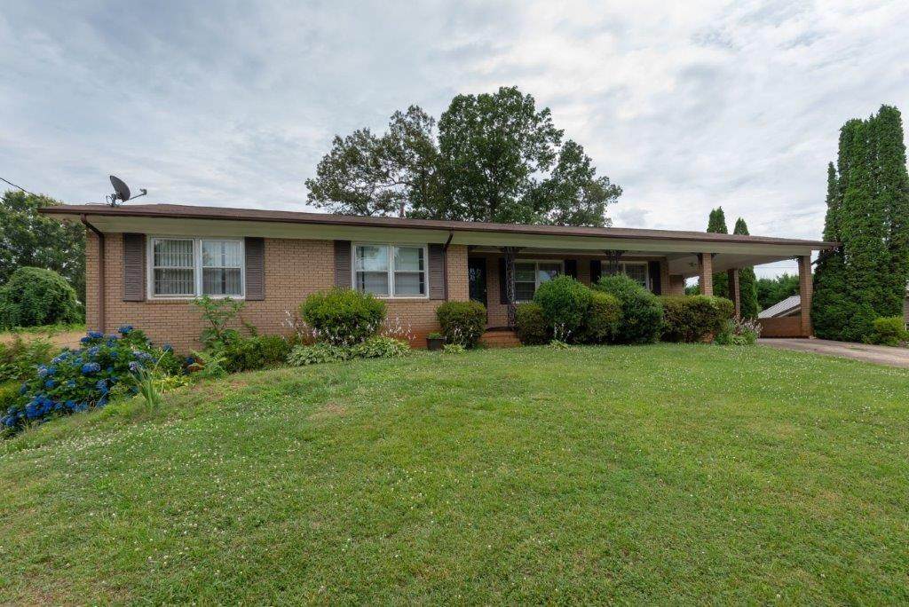 1015 G Street - Photo 1