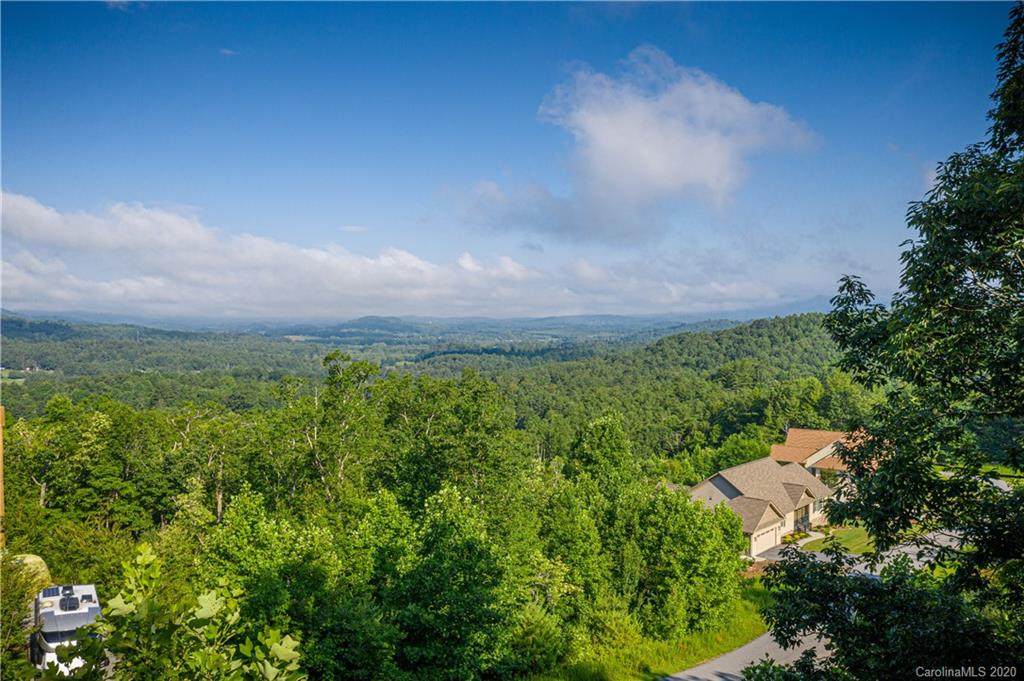 511 Crystal Heights Drive - Photo 1