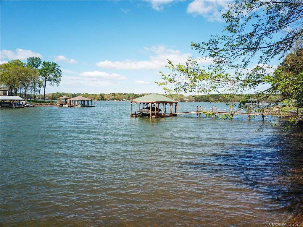 668 Lakeview Shores Loop - Photo 1