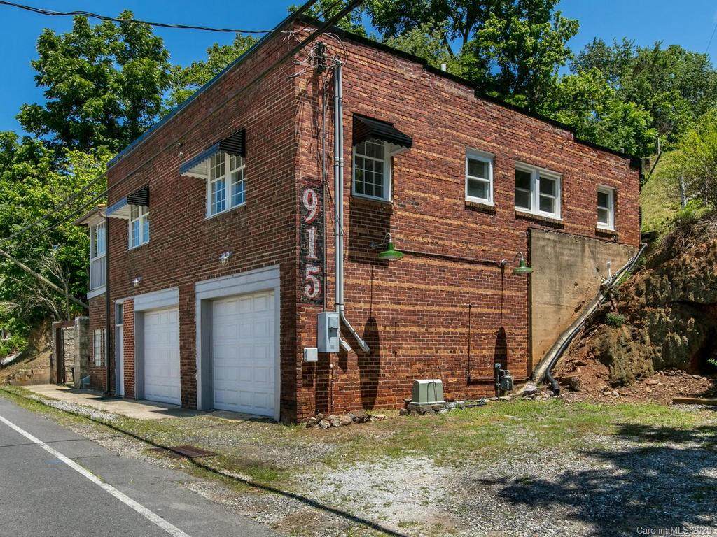 915 Riverside Drive - Photo 1
