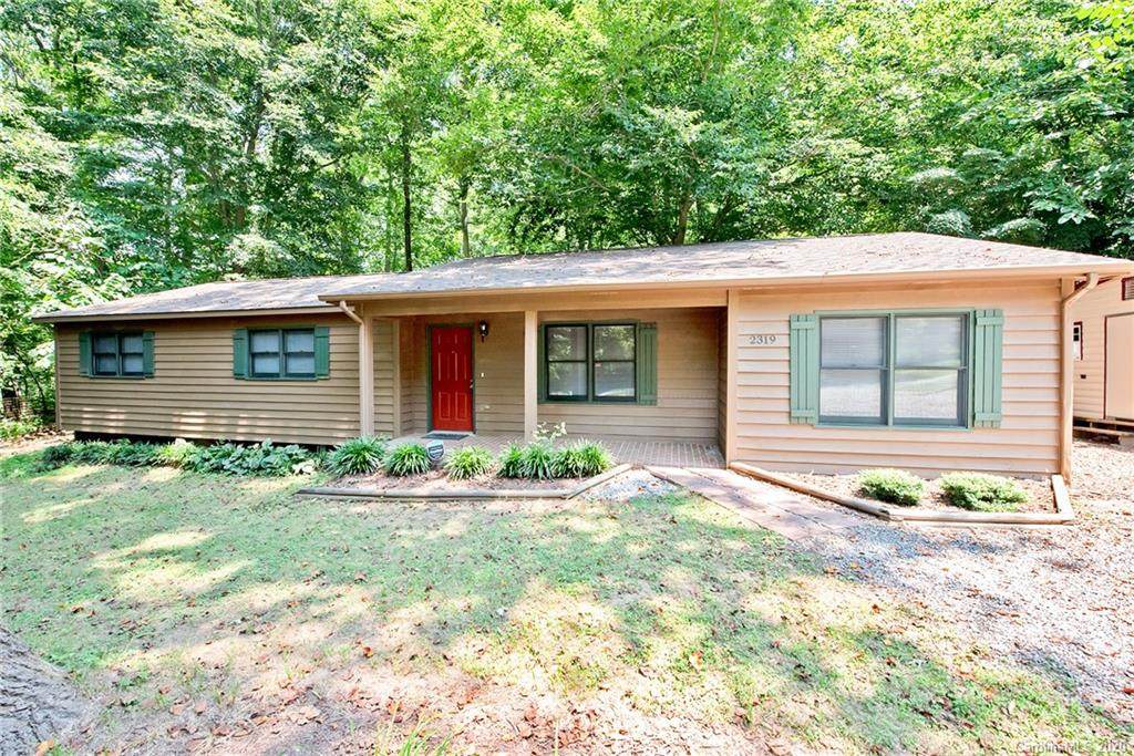 2319 Beauty Street - Photo 1