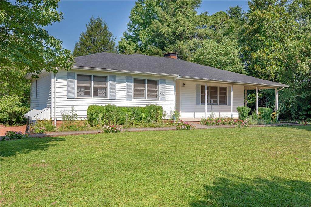 1108 Delwood Drive - Photo 1