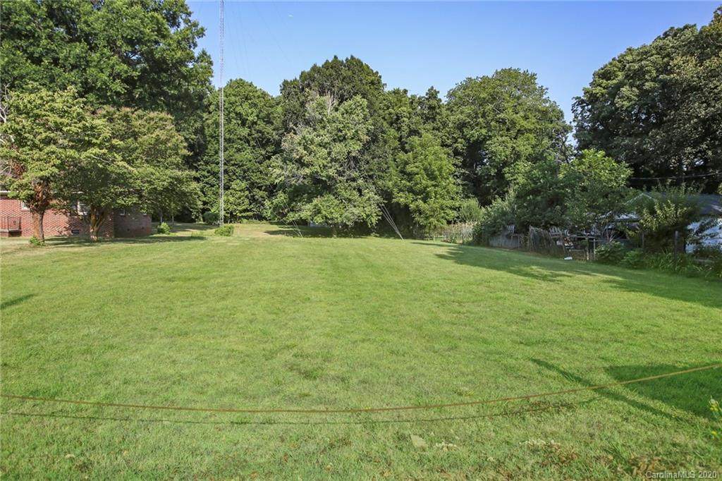305 Bennett Street - Photo 1