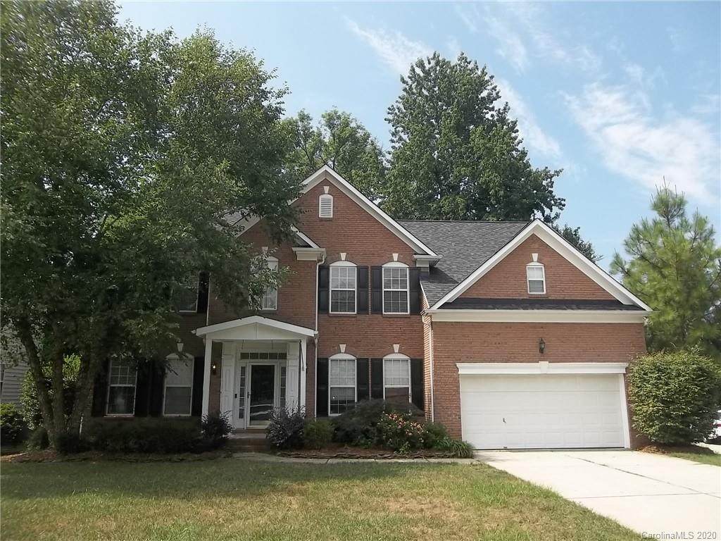 604 Queenswater Lane - Photo 1