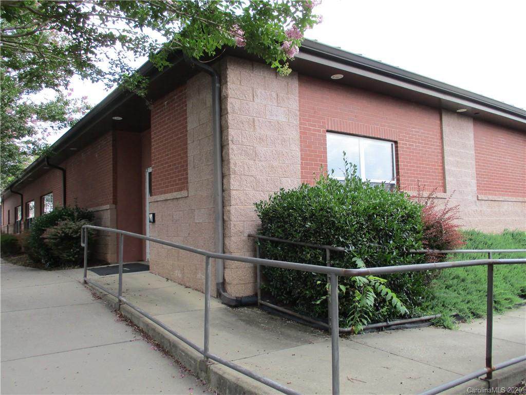204 King Street - Photo 1