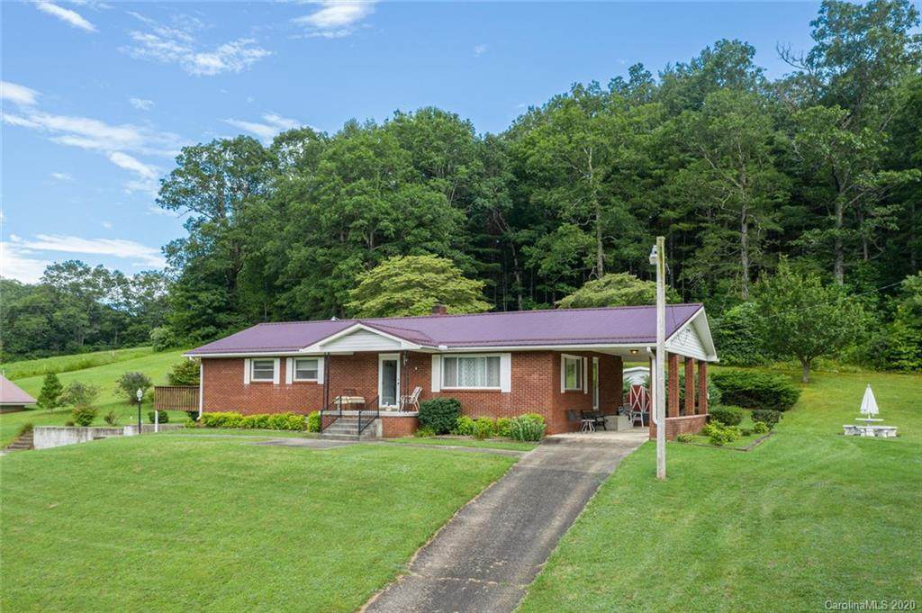 1627 Tanasee Gap Road - Photo 1