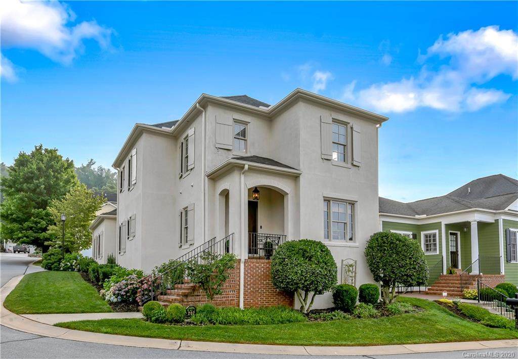 202 Leucothoe Lane - Photo 1