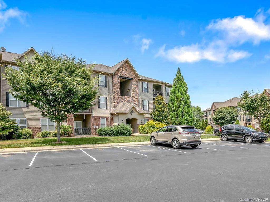 181 Brickton Village Circle - Photo 1