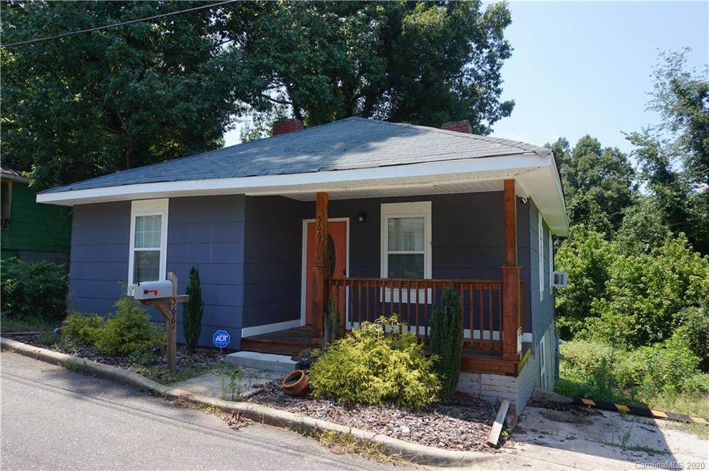566 Baltimore Drive - Photo 1