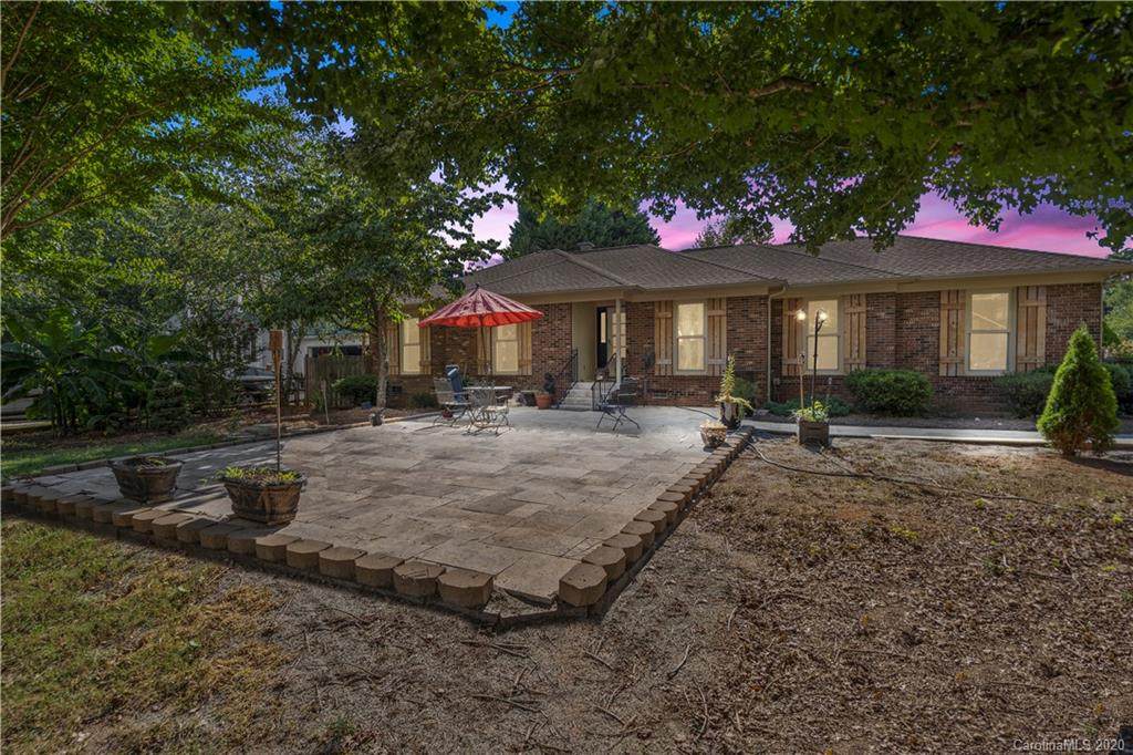 18617 Nantz Road - Photo 1