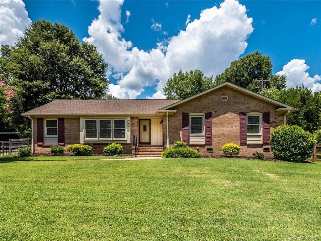 3010 Rea Road - Photo 1