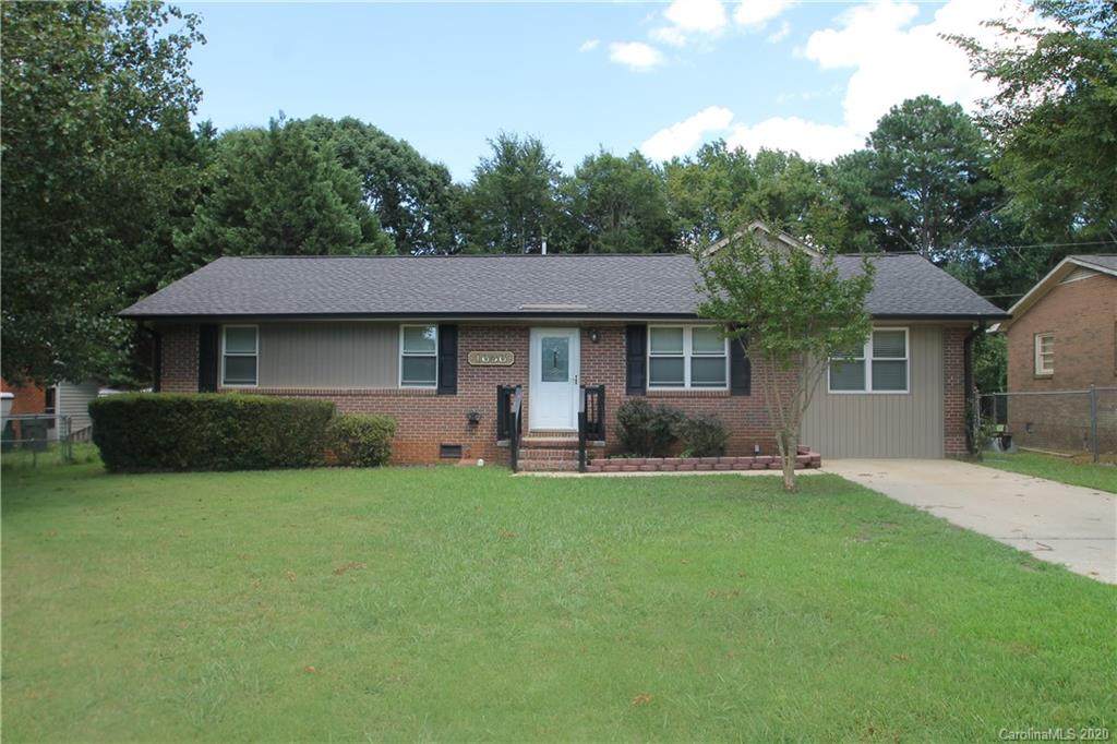 1636 Amber Lane - Photo 1