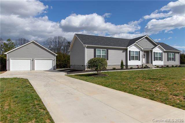 240 Red Cedar Road - Photo 1
