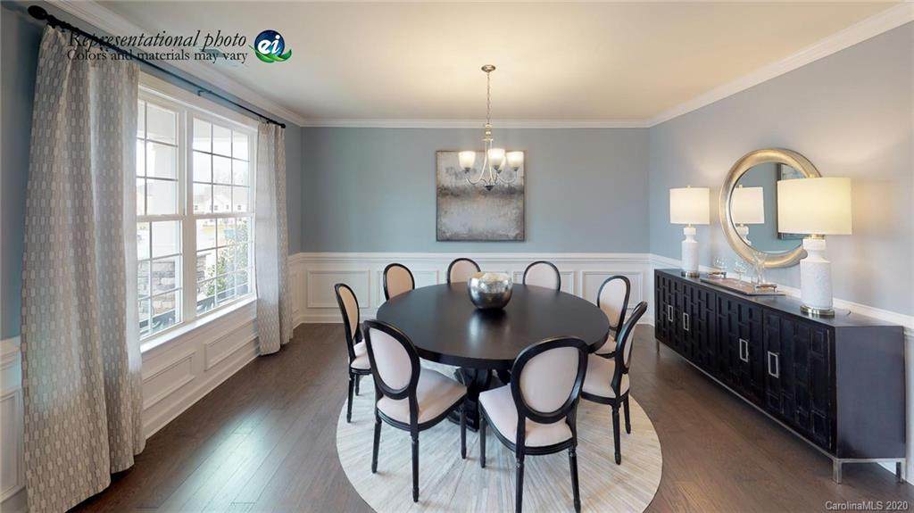 1000 Linn Cove - Photo 1