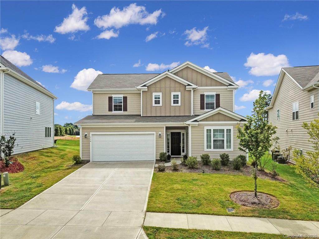 714 Cherry Tree Lane - Photo 1