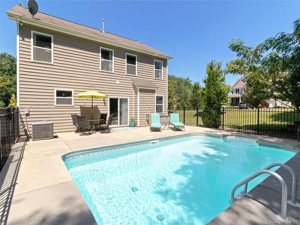166 Branchview Drive - Photo 1