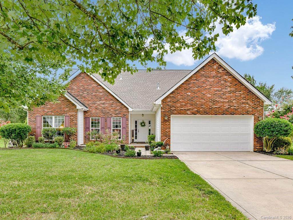 2912 Cripple Creek Court - Photo 1