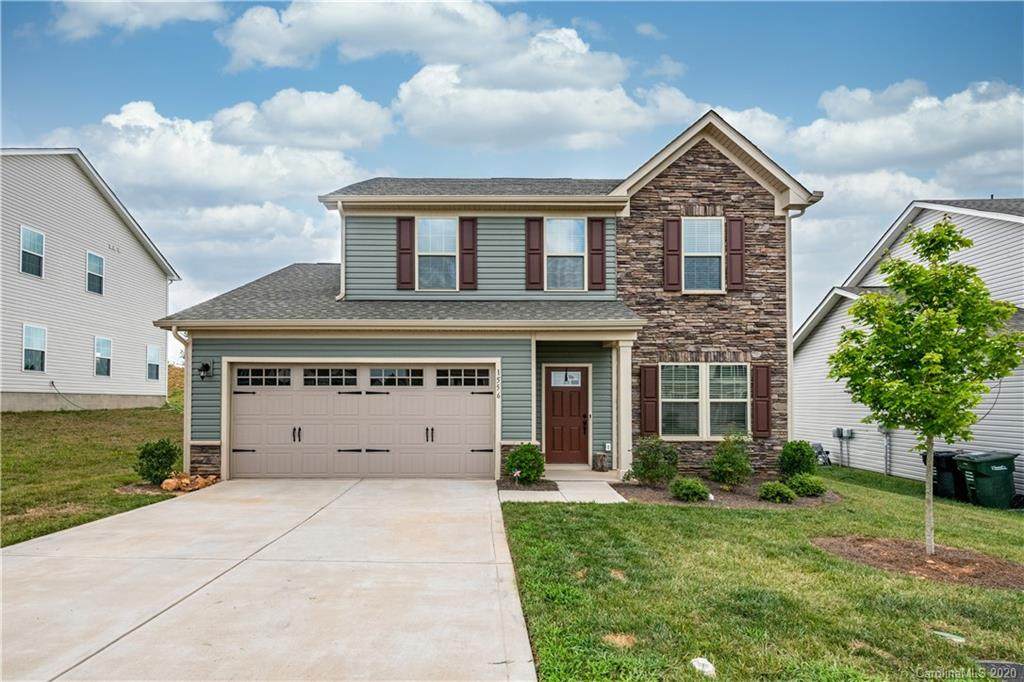 1556 Scarbrough Circle - Photo 1