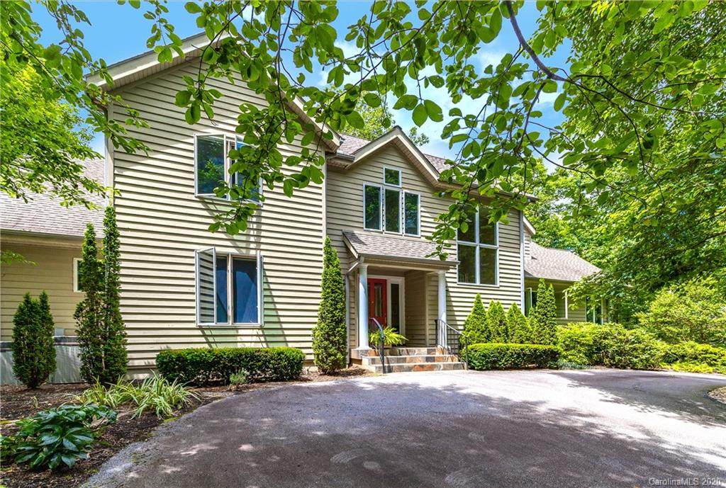 1493 Skye Drive - Photo 1