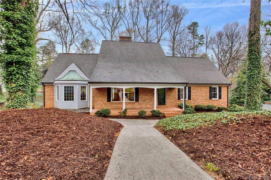 1619 Thorncliff Street - Photo 1