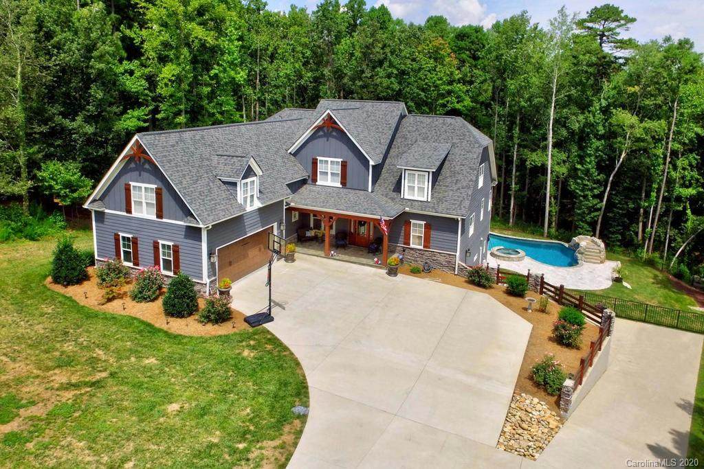 151 Callicutt Trail - Photo 1
