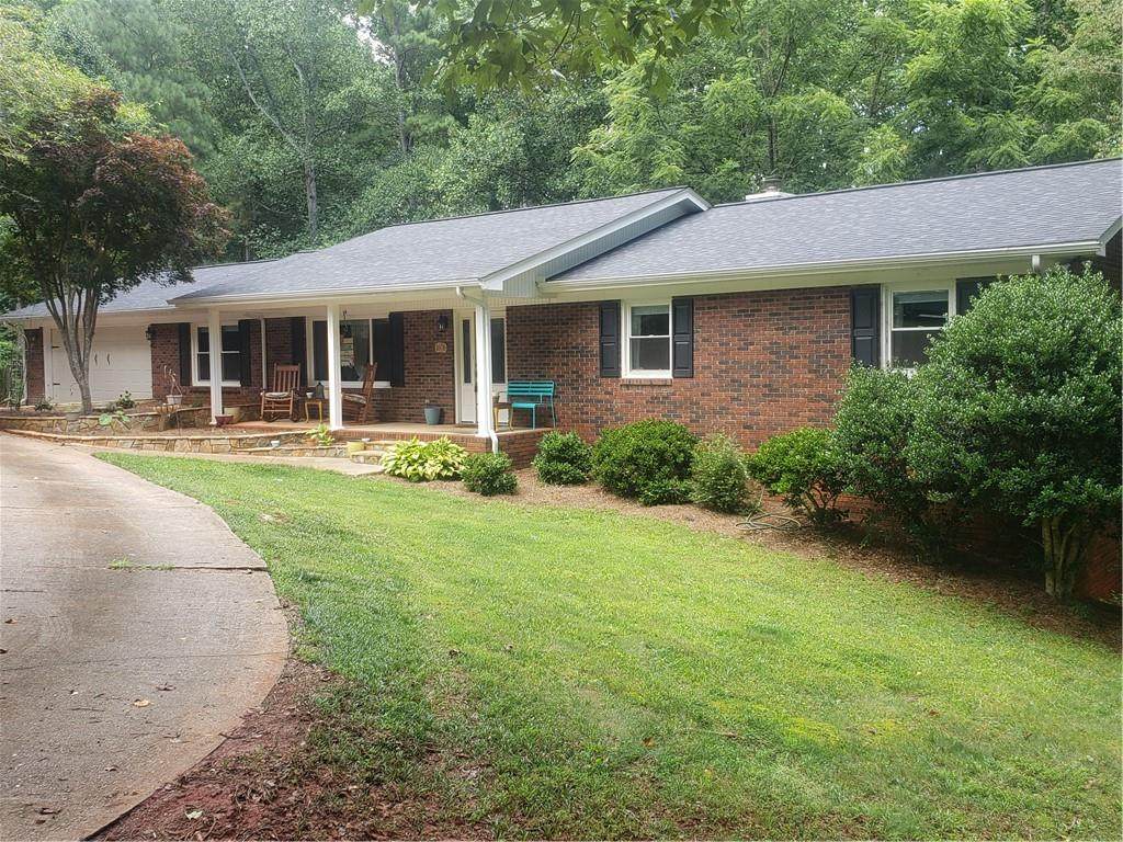 1676 Kensington Circle - Photo 1