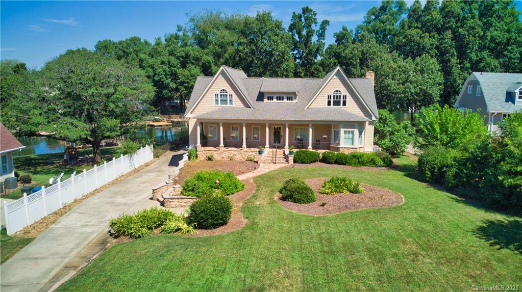 21524 Delftmere Drive - Photo 1