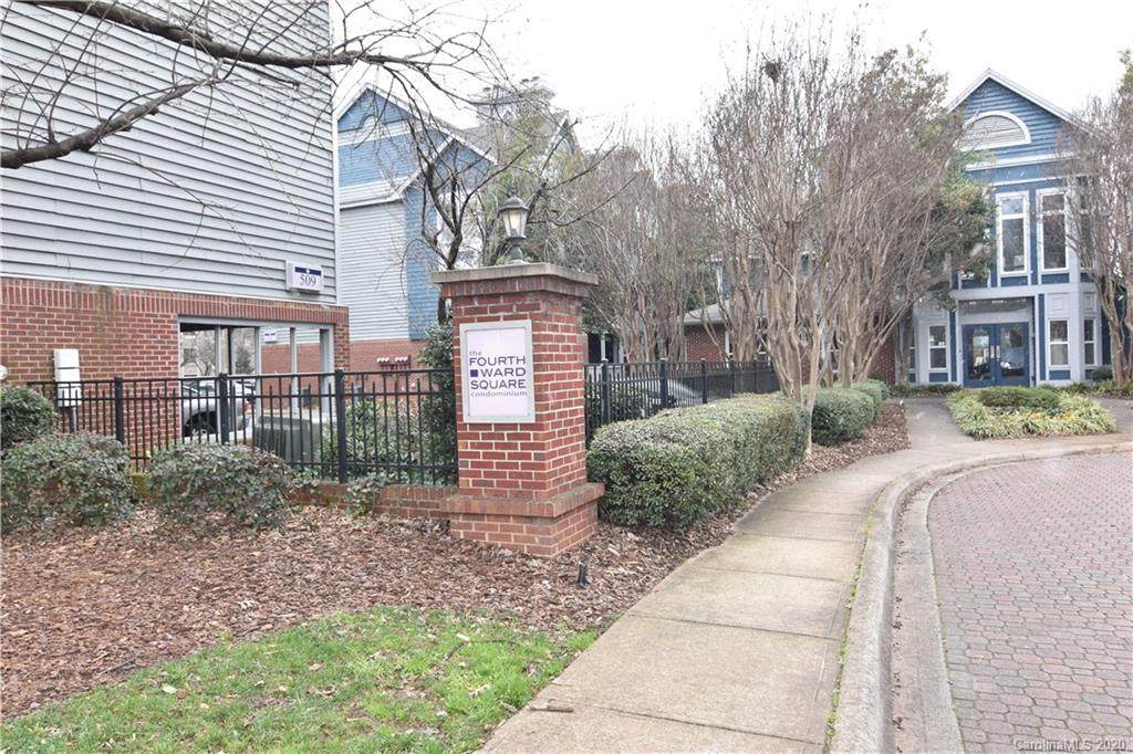 517 Graham Street - Photo 1