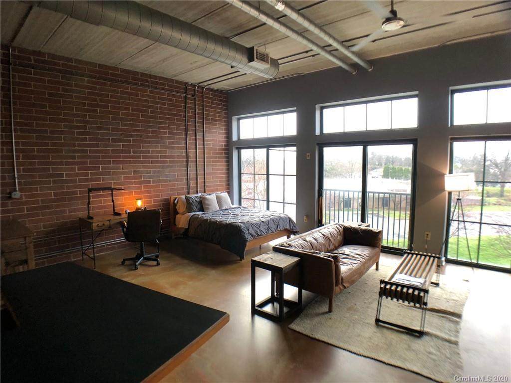 626 Graham Street - Photo 1