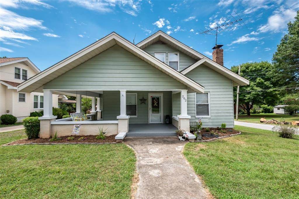 202 Boyd Street - Photo 1
