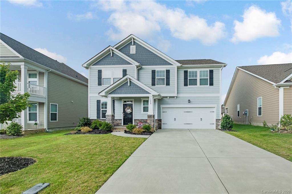 1009 Mendenhall Street - Photo 1