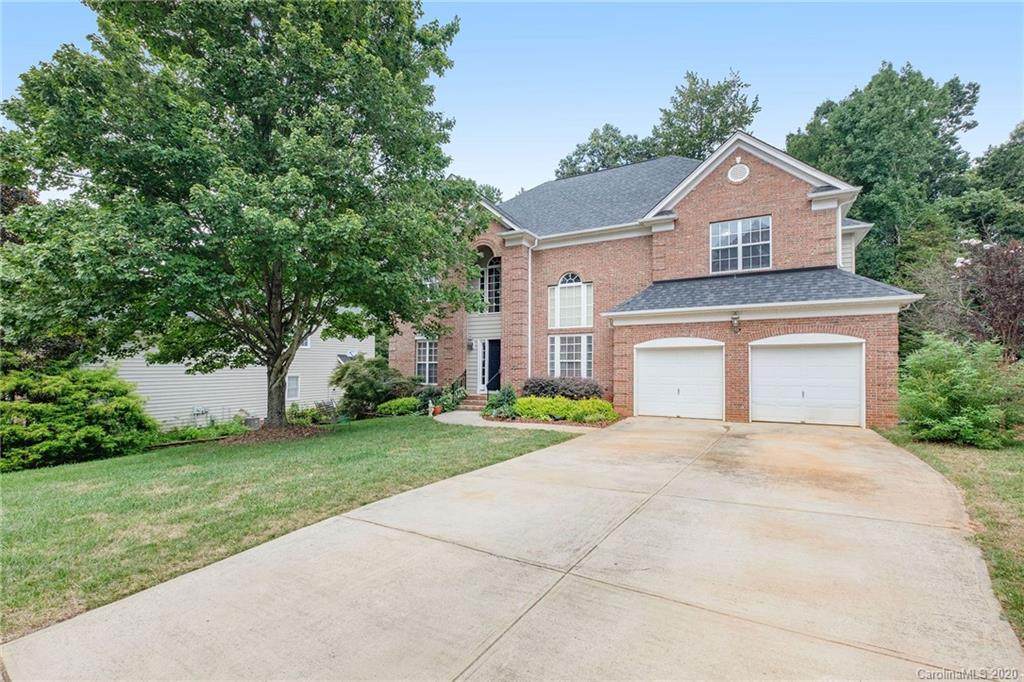 2108 Tara Pines Court - Photo 1