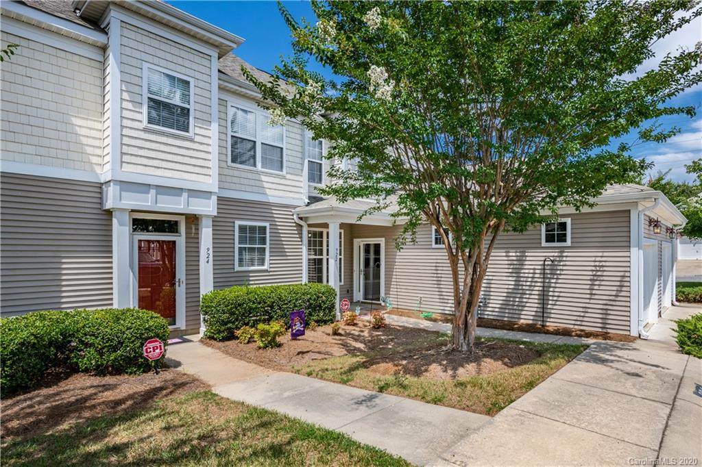 922 Claybrook Circle - Photo 1