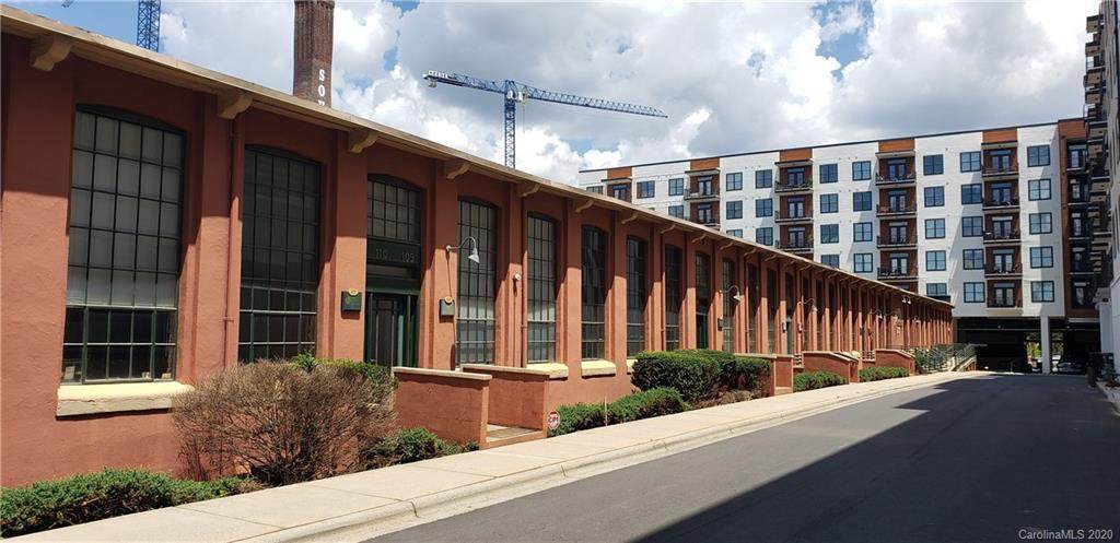 2108 South Boulevard - Photo 1