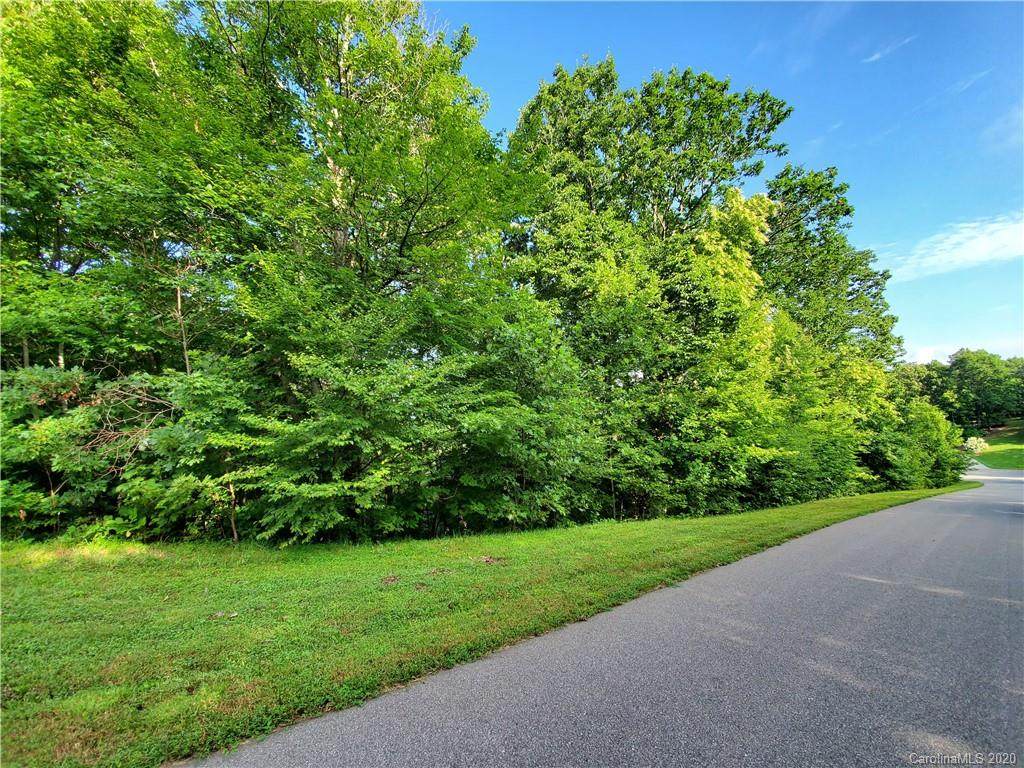 8 Mossy Rock Lane - Photo 1