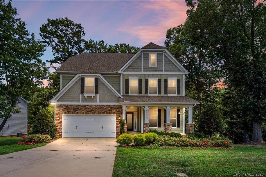 2558 Woodlands Creek Drive - Photo 1