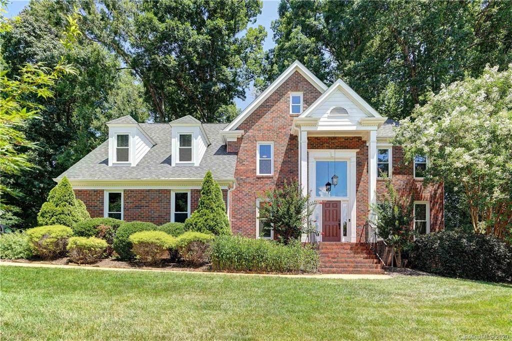 9025 Pennyhill Drive - Photo 1